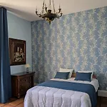 Dordogne Chateau With Pool & Garden Sleeps 14 Casa de Férias *