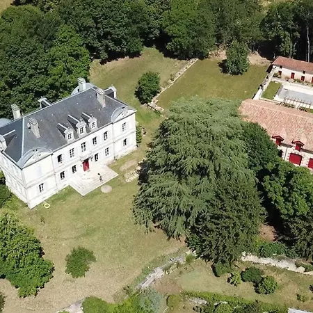Dordogne Chateau With Pool & Garden Sleeps 14 Holiday home