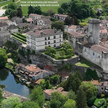 Dordogne Chateau With Pool & Garden Sleeps 14 Holiday home Bourdeilles